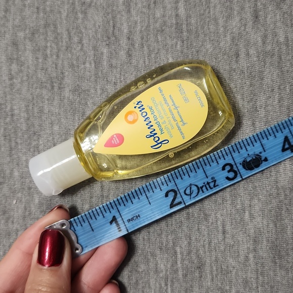 🔴 🆓️ FREE* Johnson's Head-To-Toe Travel Baby Body Wash Gel Soap Hair Shampoo - Picture 4 of 4